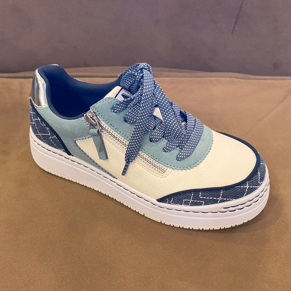 Alegria - Averie Indigo - Multiple Sizes (NEW W/ BOX)